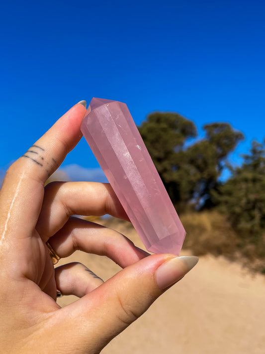 Rose Quartz Vogel